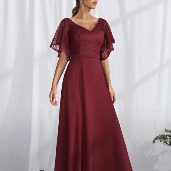 Size 4 (US) Shein Burgundy Formal Dress - Picture 4 of 5
